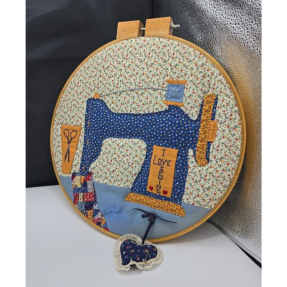 Unbranded Other - Vintage Toye Sewing Machine Needlepoint Cross Stitch Quilted Embroidery Hoop